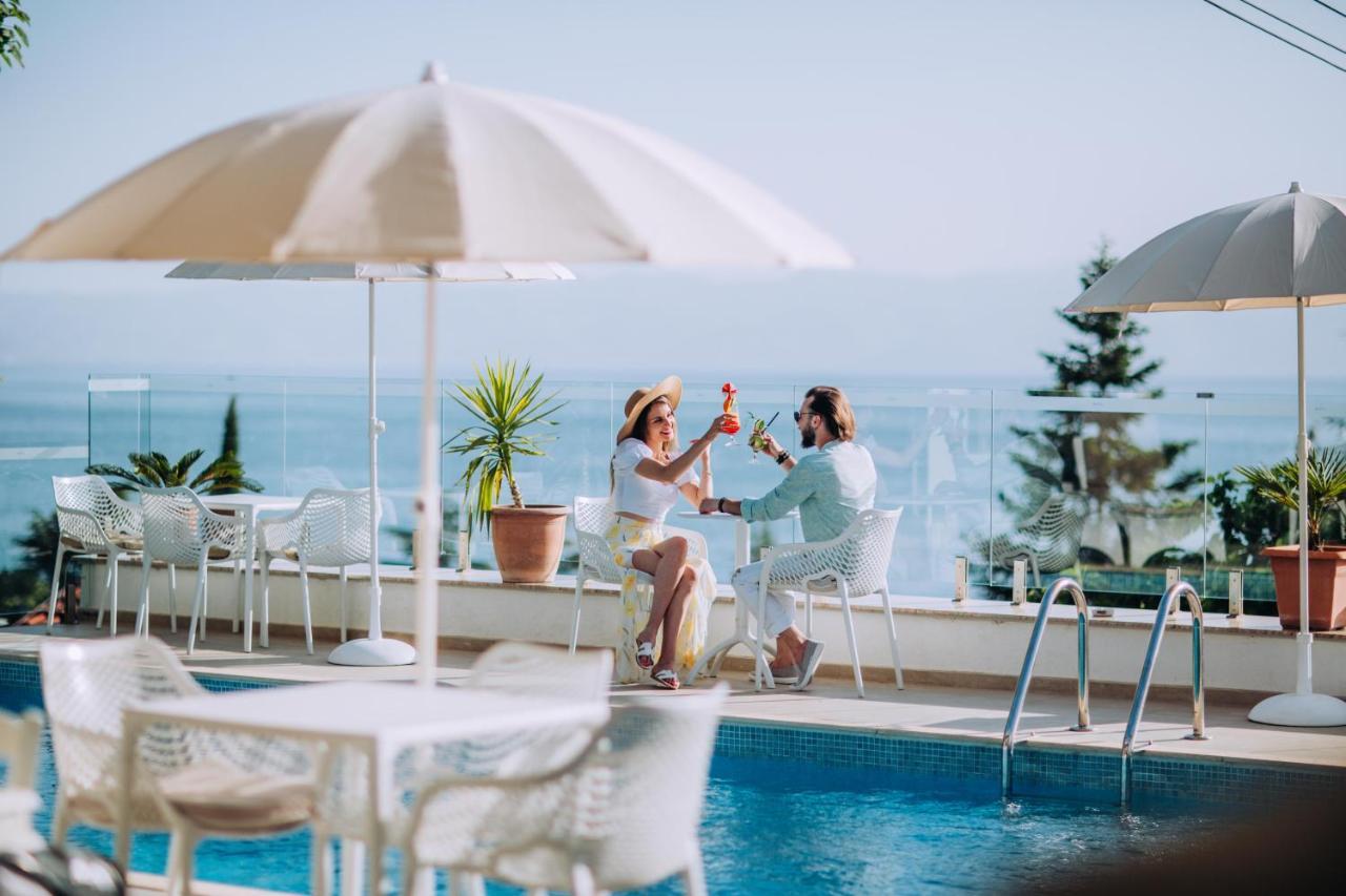 Bisera Hotel 4*