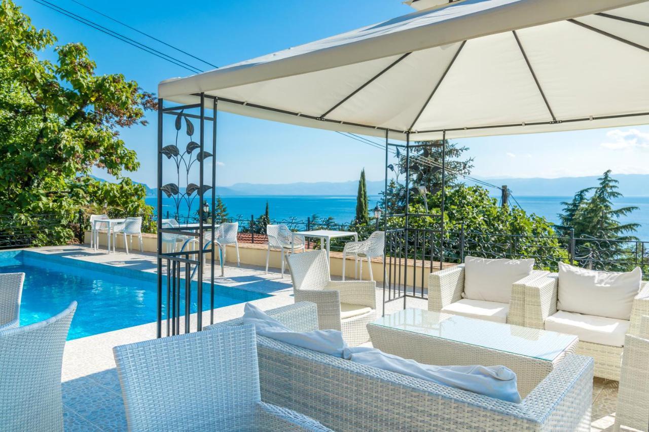 Hotel Bisera 4*