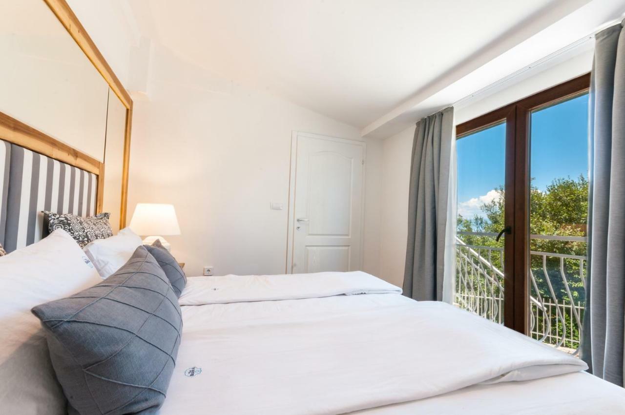 Bisera Hotel 4*